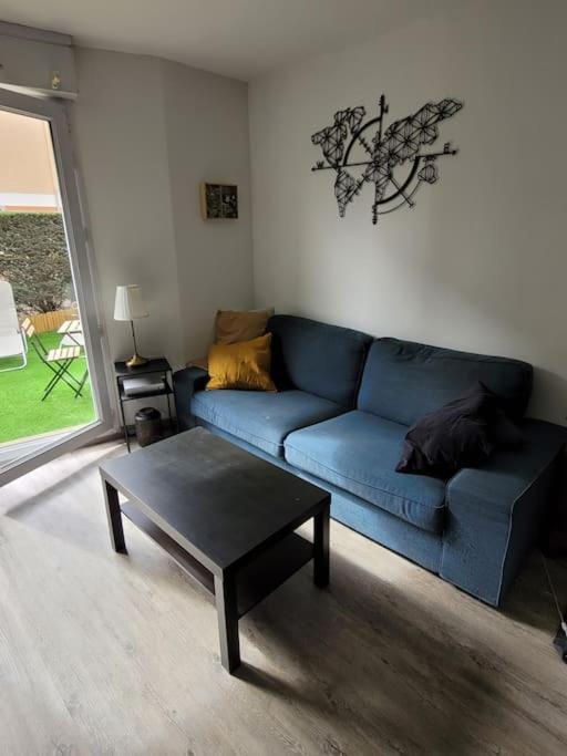 Appartement Avec Jardinet Le Petit-Quevilly Exterior photo